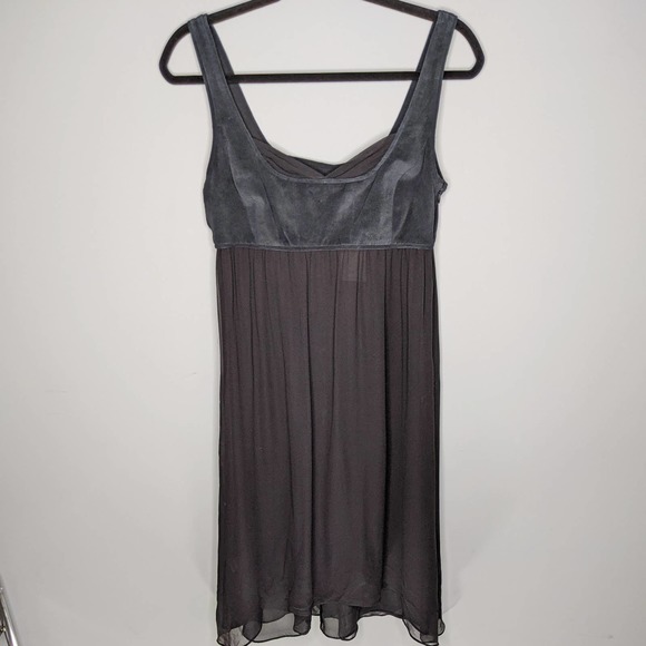 TO THE MAX • 100% Silk Chiffon Black Dress Sz 6 - Picture 1 of 8